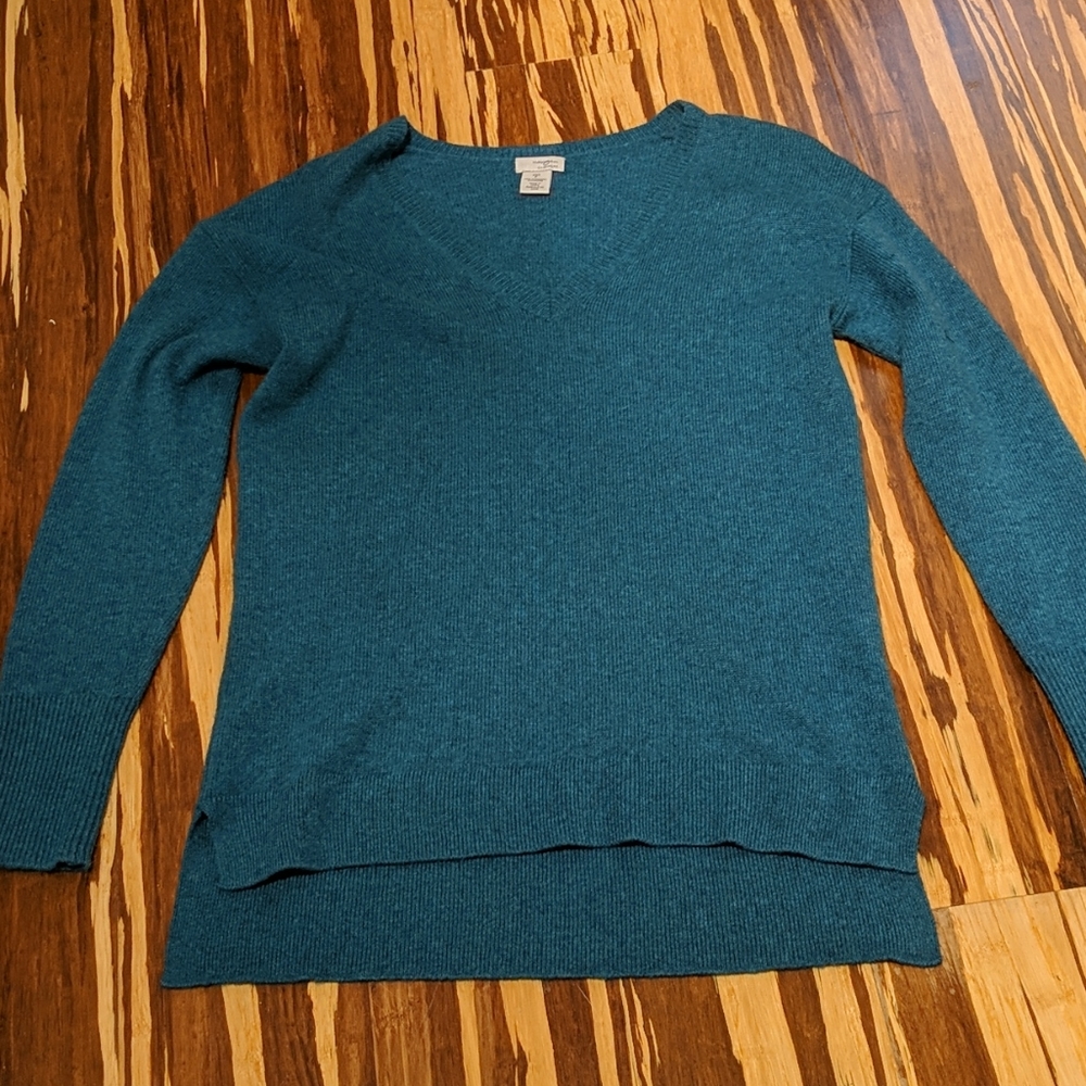 Halogen cashmere V-neck sweater
